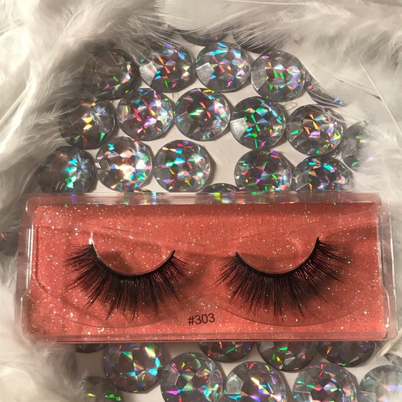 Meet your Posher, Brandy - Picture 3 of 4